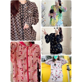 **พร้อมส่ง**เสื้อคลุมแขนยาว  มีซิปหน้า ลายแบรนด์