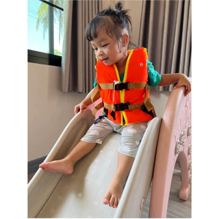 เสื้อชูชีพเด็ก และ ผู้ใหญ่ (สำหรับน้ำหนักตั้งแต่ 4 ถึง 90 กิโลกรัม)