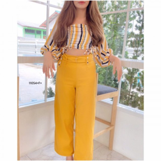 CS11054 Set 2 ชิ้น เสื้อครอปแขนยาวริ้วสลัปสี + กางเกงเอวสูงขายาว Set 2 pieces. Long sleeve crop top with color stripes +