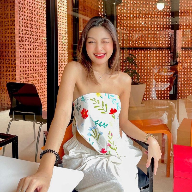 Bluebell top 🦋 เสื้อรุ่นใหม่ของทางร้าน เป็นอีกรุ่นที่ชอบมากๆ สามารถแมทได้เยอะเลยค่ะตัวนี้ - รูปที่ 3