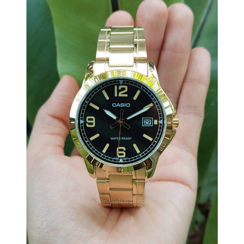 CASIO STANDARD รุ่น MTP-V004G-1B นาฬิกาผู้ชาย สายสแตนเลสสีทอง หน้าปัดดำ ของแท้ 100% รับประกันสินค้า 1 ปีเต็ม