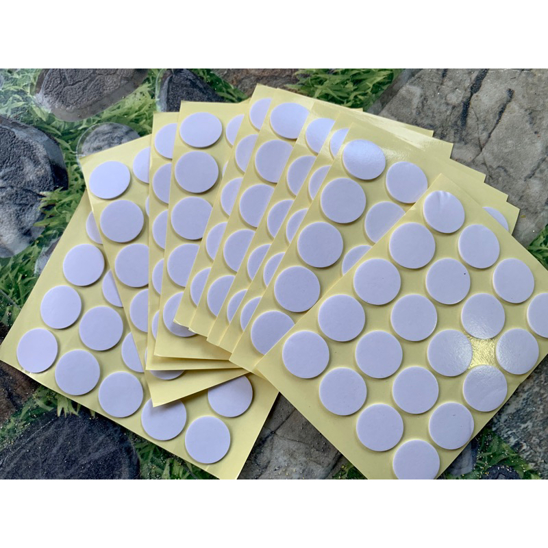 สติกเกอร์ติดฐานไส้เทียน (1แผ่น มี20ดวง)