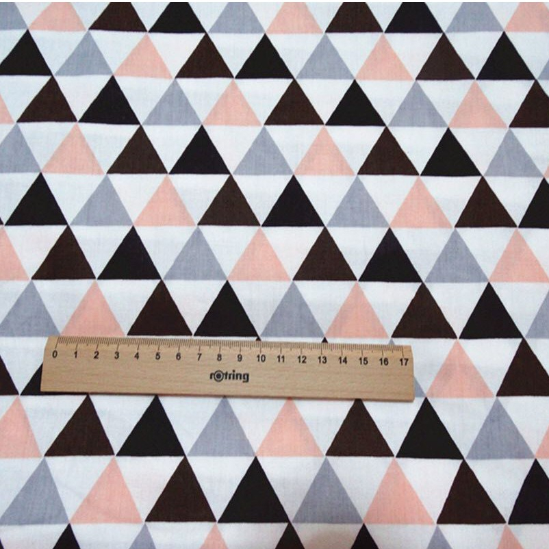 ผ้าคอตตอน 100% ทอทวิล ผ้าเมตร พิมพ์ลายสก๊อต พิมพ์ลายกราฟฟิค หน้ากว้าง1.6 เมตร