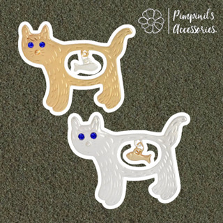ʕ •ᴥ•ʔ ✿ พร้อมส่ง : เข็มกลัดเซ็ทแมวสีเงินและสีทองกินปลา | Sliver &amp; Gold Cat And Fish Brooch Pin Set.