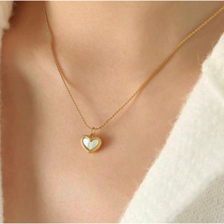 heart pendant necklace 🤍 สร้อยสแตนเลสจี้ห้อยหัวใจสีขาวทอง น่ารักมาก ( สินค้าพร้อมส่ง )