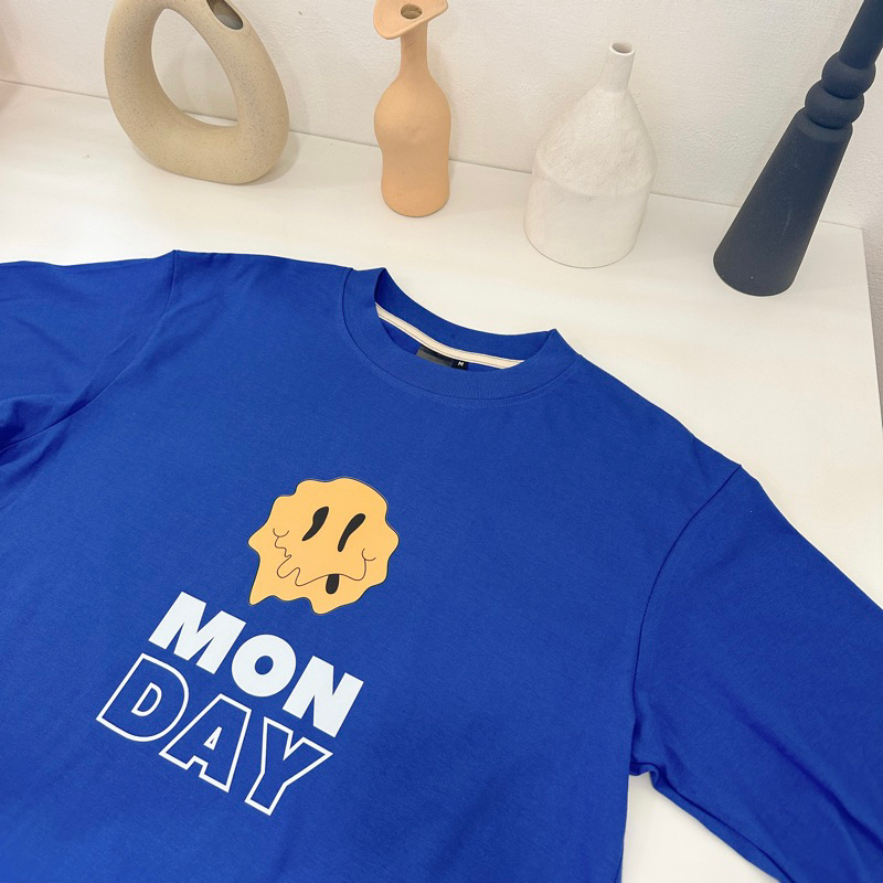 MONDAY - เสื้อยืดโอเวอร์ไซส์ Myyoungs