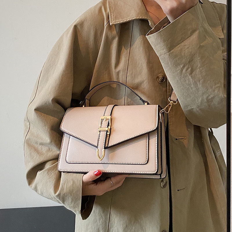 กระเป๋าสะพาย กระเป๋ารุ่น Daisy bag พร้อมสาย crossbody