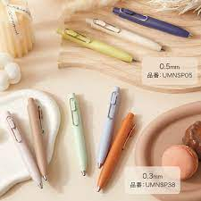 Uni-ball one P ปากกาลูกลื่นหมึกเจล ขนาด 0.38mm กับ 0.5mm ตัวด้ามสุดน่ารักที่ทำให้คุณอยากพกพาไปทุกที่