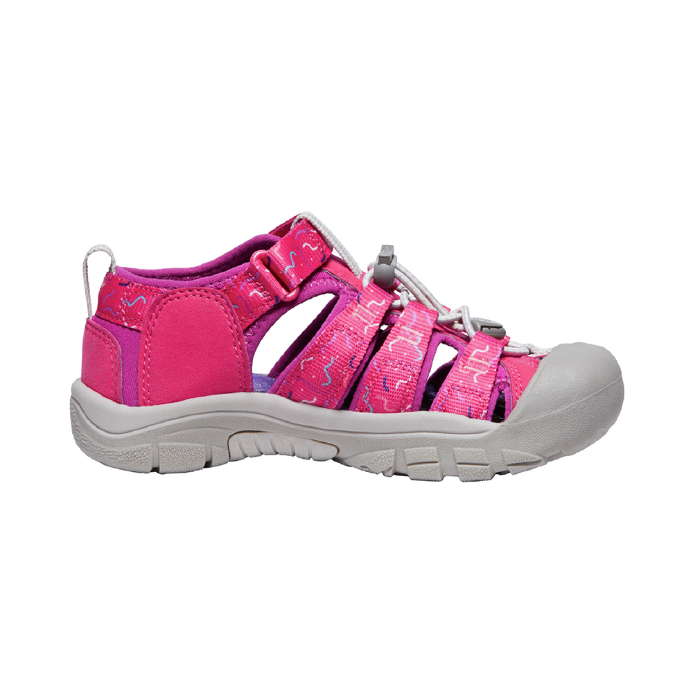 Hiking Shoes 2450 บาท Keen รองเท้าเด็กเล็ก รุ่น Kids’ NEWPORT H2 (AZALEA/FESTIVAL FUCHSIA) Sports & Outdoors
