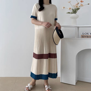 🌈🌿🌸🌼🌺🧡🤎🇰🇷Knit Pleat Maxi Dress