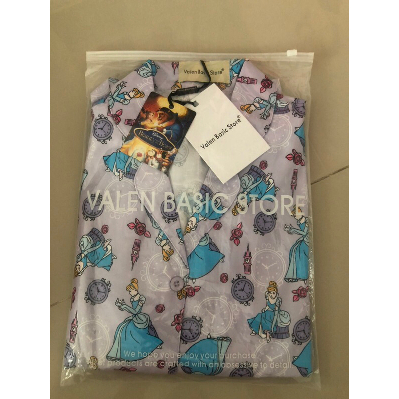 ชุดนอนValen พร้อมส่ง