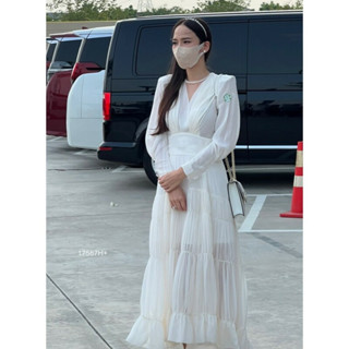 CS17587 แม็กซี่เดรสยาวคอวี ทรงระบาย V-neck long maxi dress