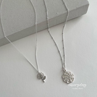 Silvery.day | Rose pendant