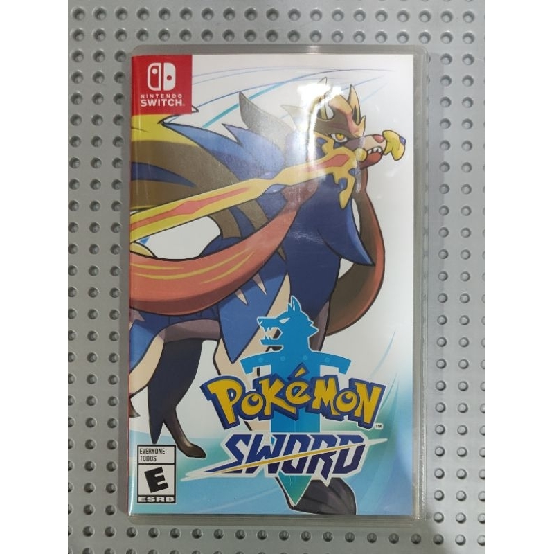 แผ่นเกม NINTENDO SWITCH (มือ2) : POKEMON SWORD (ปกพลาสติกกล่องมีรอยขนแมวทั่วไป แต่แผ่นสภาพดีมากครับ)