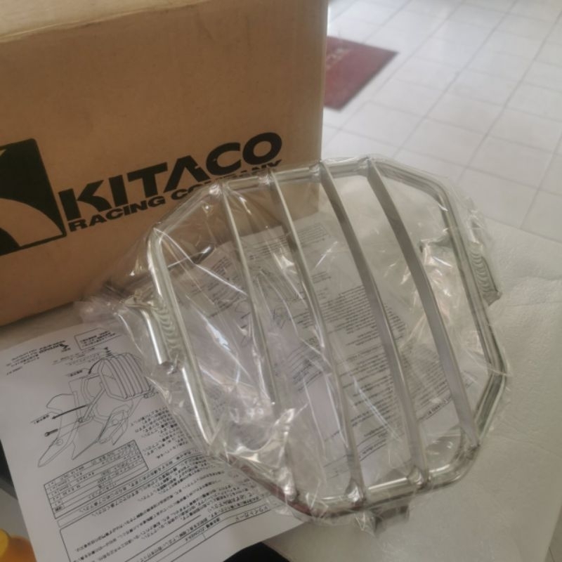 ตะแกรงไฟหน้าZOOMER X ของ KITACOสีเงิน (Is Stock)