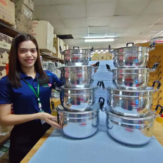 หม้อ หม้อต้ม หม้ออลูมิเนียม ตราจระเข้ ของแท้ ได้ทั้งชุด 8 ใบ เบอร์ 18-20-22-24-26-28-30-32 หม้อชุด ช