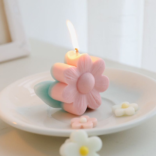 O•urHome [พร้อมส่ง] เทียนดอกไม้ Little flower candle เทียนหอม ของขวัญเล็กๆที่สร้างสรรค์ ของตกแต่งบ้านแฮนด์เมด
