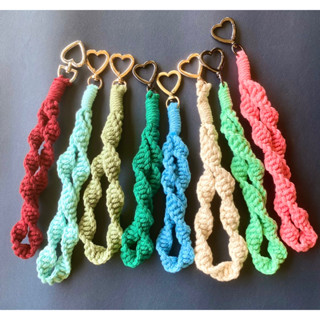 พวงกุญแจคล้องมือ งานมาคราเม่ Macrame Key chain สายคล้องกระเป๋า สายคล้องกุญแจ พวงกุญแจ แฮนด์เมด