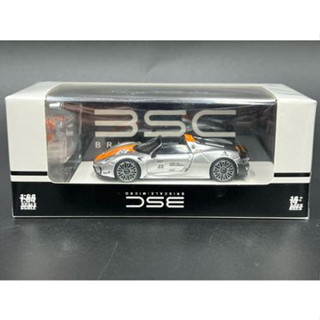 Briscale Model 1/64 Limited​ 499 pcs Porsche 918 Spyder 22# + Figure