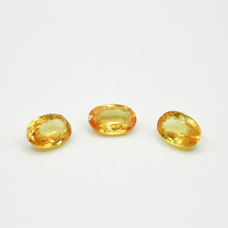 เซ็ต 3 เม็ด Yellow Sapphire บุษราคัมแท้ ขนาด 6x4 มิล รูปไข่