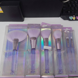 nee cara be colorful fan brushมี5เเบบราคา/1ชิ้น