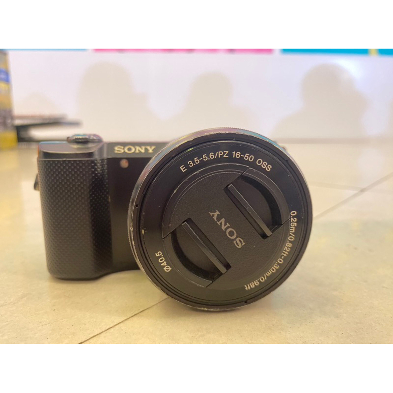 SONY A5000 มือสอง (ใช้แฟลชไม่ได้ มีตำหนิ)