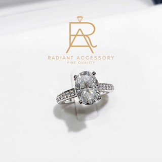 แหวนเงินแท้ ชุบทองคำขาว ฝังเพชร Moissanite Oval cut 2 กะรัต