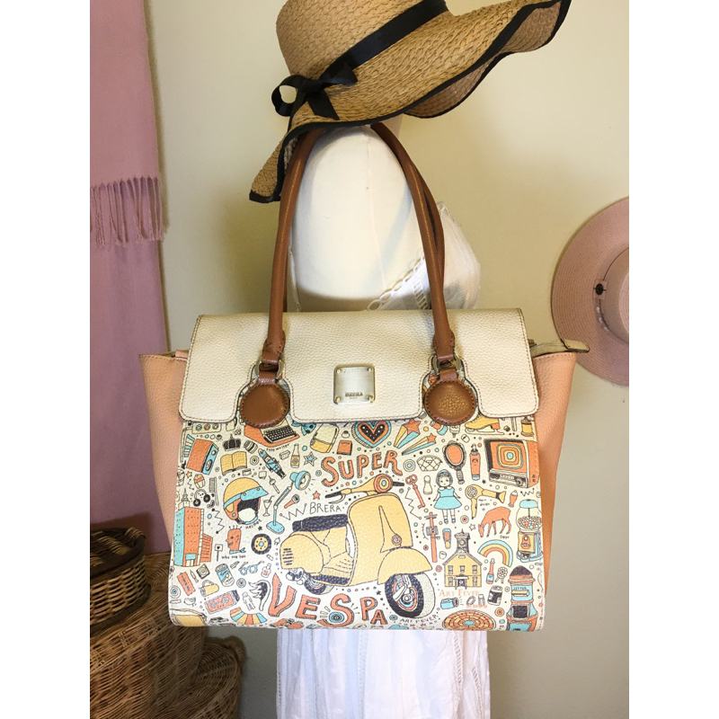 กระเป๋ายี่ห้อ Brera Italy