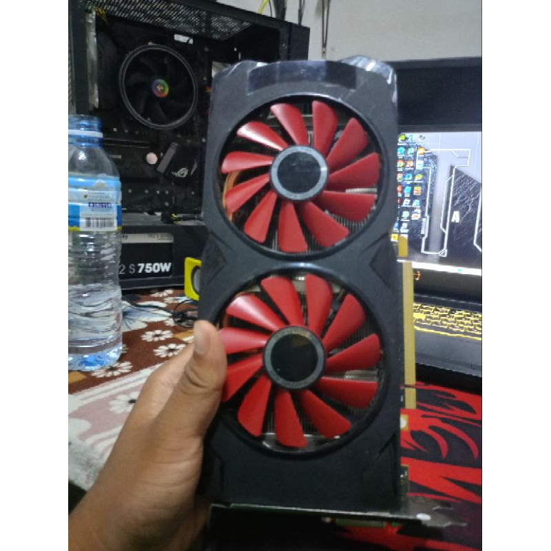 ขายการ์ดจอrx580 มีประใจ5วัน