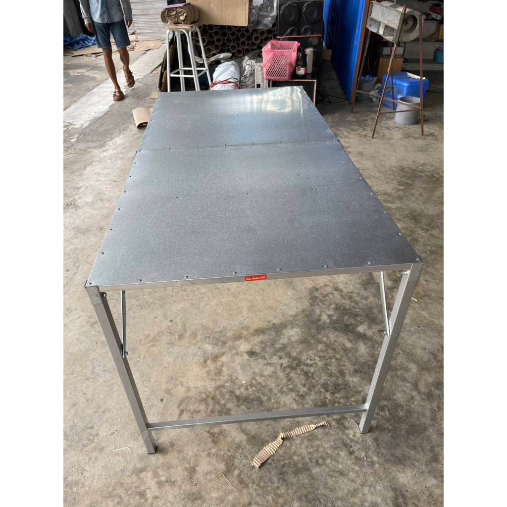 โต๊ะ มี2ขนาด 120CM 150CM สะดวก พับเก็บได้ ใส่ท้ายรถเก๋งได้ น้ำหนักไม่มาก ราคาดี 2ขา พับง่าย รองรับน้ำหนัก 80 กิโลกรัม KG