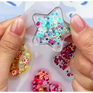 DIY พวงกุญแจเรซิ่น 6 ชิ้น 2WINBOOKTOYS
