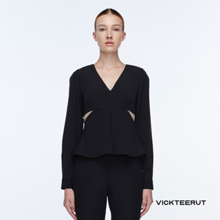 VICKTEERUT Long Sleeve Empire Blouse with Cut-Out Detail เสื้อแขนยาว ต่อใต้อก ตกแต่งผ้าตาข่าย