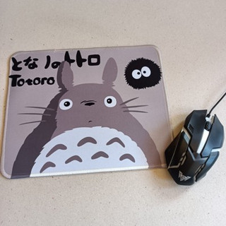 mousepad (mouse pad) แผ่นรองเม้าส์ ทรงเหลี่ยม ขนาด 10x8 นิ้ว เนื้อหนา ลาย totoro โตโตโร่