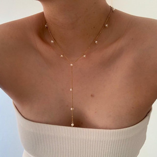 HER OBJECTIVE_ HER ROUN PEARL V CHAIN NECKLACE