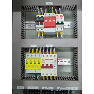 ตู้คอมบายเนอร์ Combinerbox On Grid AC&amp;DC 1String 3Phase