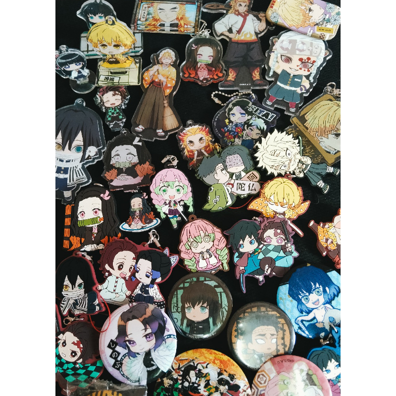 รวมของสะสมแท้ญี่ปุ่นเรื่องดาบพิฆาตอสูรหลายรายการหน้าที่1