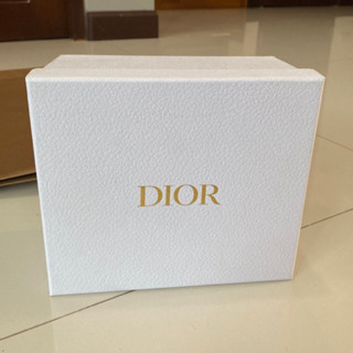 กล่อง dior ของแท้จากชอป