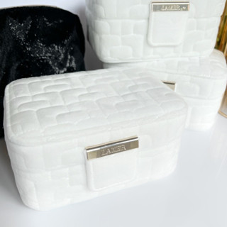 La Mer Cosmetic Bag (ขาวกำมะหยี่เล็ก)