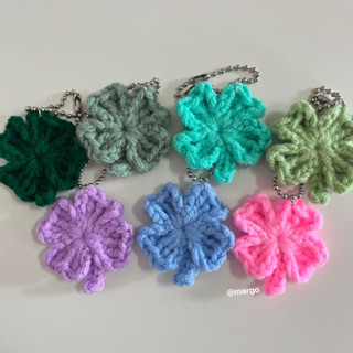 cloverleaf keychain 🍀🩵🧶(แบบ2)พวงกุญแจใบโคลเวอร์ พวงกุญแจไหมพรมถัก