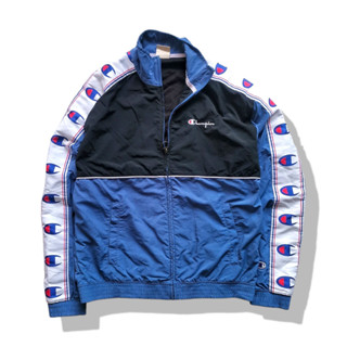 Champion Full Zipper Jacket รอบอก 43”