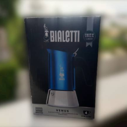 Bialetti หม้อต้มกาแฟ Moka Pot รุ่น Venus (วีนัส) ขนาด 4 ถ้วย - Blue/Silver(มีการแกะตรวจสอบสินค้าแล้ว