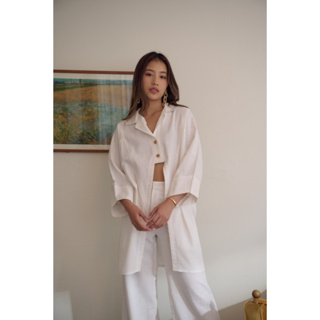 FABLAB DUNNE Olivia Midi Shirt (white)  เสื้อเชิ้ตสไตล์มินิมอล