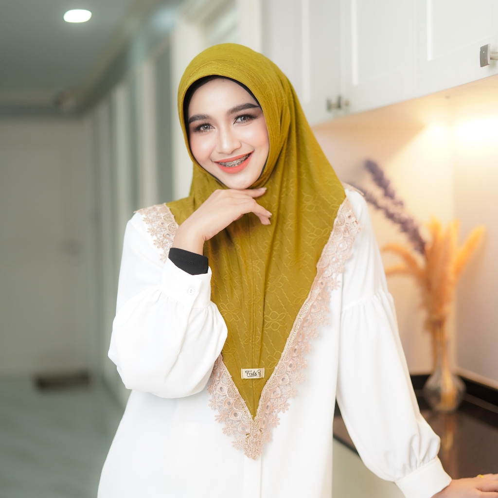 #ผ้าคลุมฮิญาบผู้ใหญ่
#ฮิญาบพร้อมสวม
#ผ้าคลุมอิสลาม
#ผ้าคลุมแบบสำเร็จรูป
#ผ้าคลุมลายปราด้า