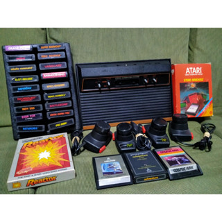 เครื่องเกมส์ Atari US ลายไม้ พร้อมเกมส์แท้ 20 กว่าตลับ สำหรับสายสะสม