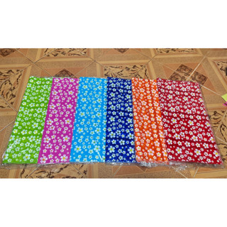 กระดาษเเก้วพลาสติก ลายดอกสีสดใส สำหรับห่อช่อดอกไม้ 10 เเผ่น …