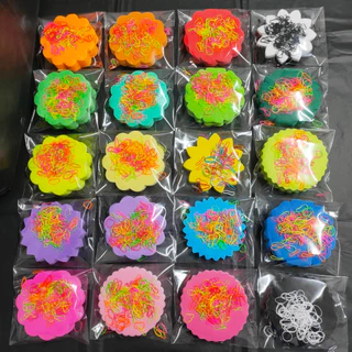 เลือกสีได้ แบบสีละ100แผ่น/ถุง กระดาษสาห่อเหรียญโปรยทาน (พร้อมยางรัดสีสวย) คละขอบให้ ใช้ห่อเหรียญ