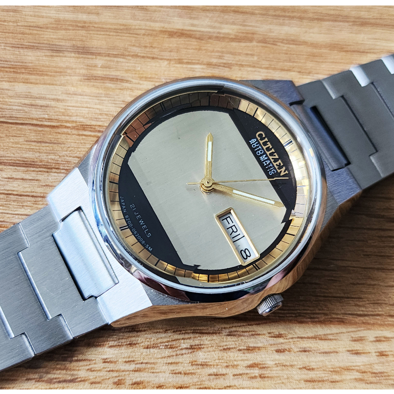 นาฬิกา Citizen automatic สภาพใหม่ จากปี 1970 สภาพสวยมากๆ กระจกเจียรุ่นเก่า หน้าปัดทูโทน กระจกเจียเหล