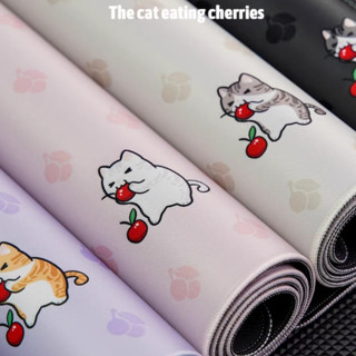 แผ่นรองเมาส์ลายแมวกินเชอร์รี่ cat eatting cherries Deskmat คีย์บอร์ด พร้อมส่งในไทย