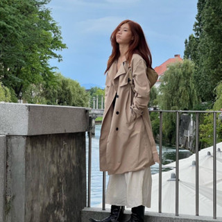 Trench coat 🧥 ( out of stock )