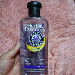 แขมพู เฮอบัล เอสเซนส์ ลาเวนเดอร์ แอนตี้ ฟริซ 400 มล. แชมพูผมแห้งเสีย ผมชี้ฟู Herbal Essence Herbal Essence